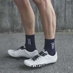Les meilleures critiques de 🛒 Chaussettes Vélo POC ESSENTIAL ROAD SOCK SHORT TURMALINE NAVY 22 Bleu 🛒 -Chaussettes sport Soldes 9 103981 65120 1582 04