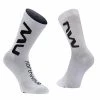 Meilleur prix 🥰 Chaussettes Vélo NORTHWAVE EXTREME AIR SOCK WHITE/BLACK 22 Blanc / Noir 🛒 -Chaussettes sport Soldes 9 105038 extreme air sock white black nwb89222010 51 01